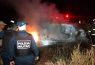 Ao fugir da polícia jovem capota e morre carbonizado