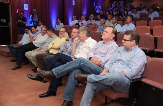 Área livre de aftosa fortalece agronegócio e abre mercados