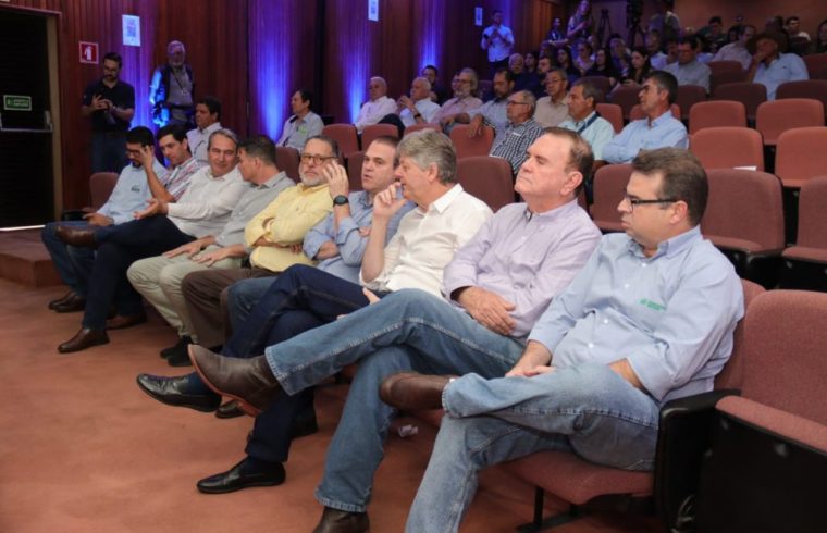 Área livre de aftosa fortalece agronegócio e abre mercados