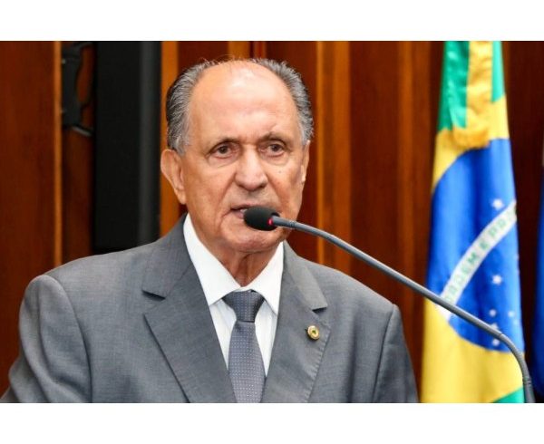 Dezembro Vermelho intensifica prevenção ao HIV em MS 2024