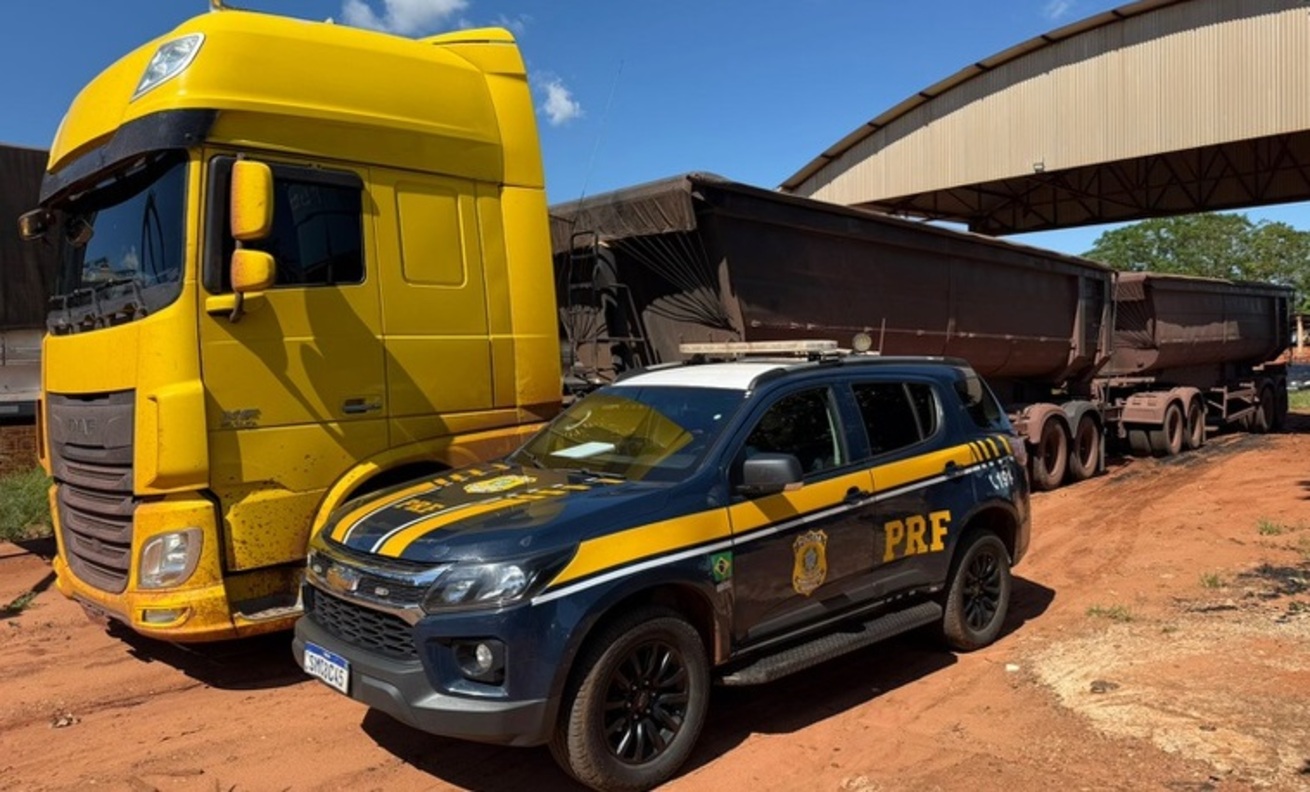 Calçados Falsificados Apreendidos na BR-163 Neste Final de Semana